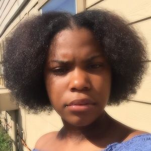 Meet your Posher, Robye